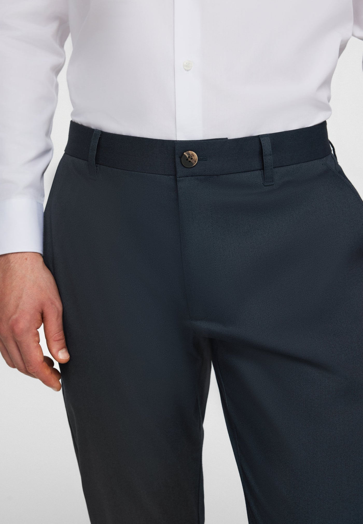 กางเกงขายาวแบบลำลองสำหรับผู้ชาย - Slim Tapered Fit
