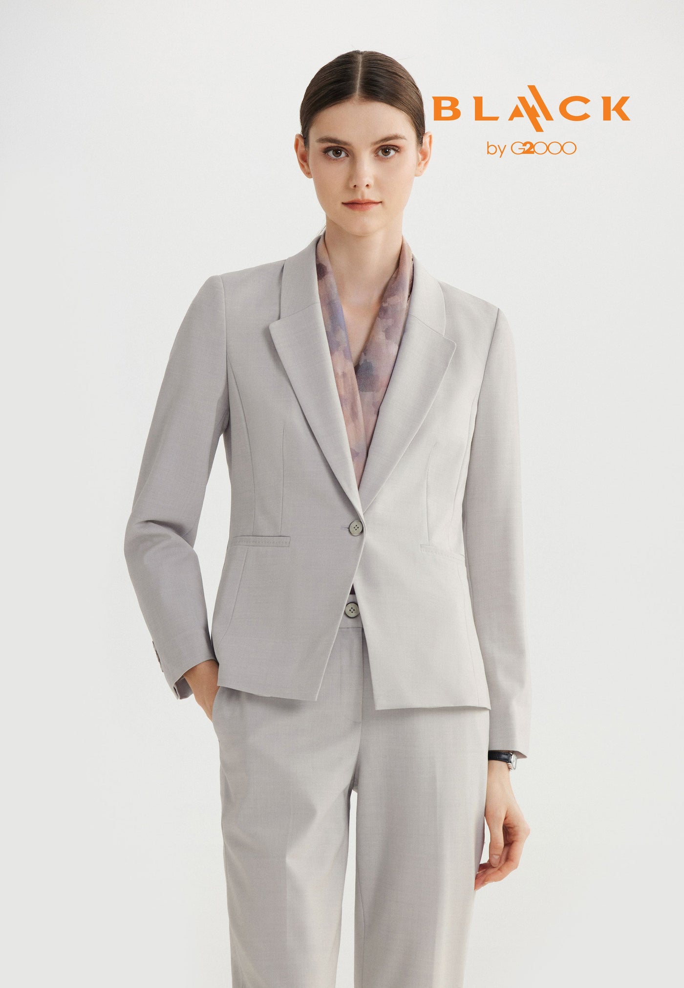 Women's Custom Pant Suit | 100% Wool-Silk Made-to-Measure | Lady Bespoke