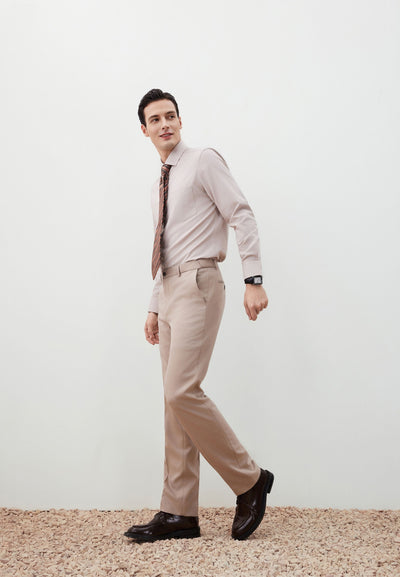 เสื้อเชิ้ตแขนยาวแบบทางการสำหรับผู้ชาย Smart Fit
