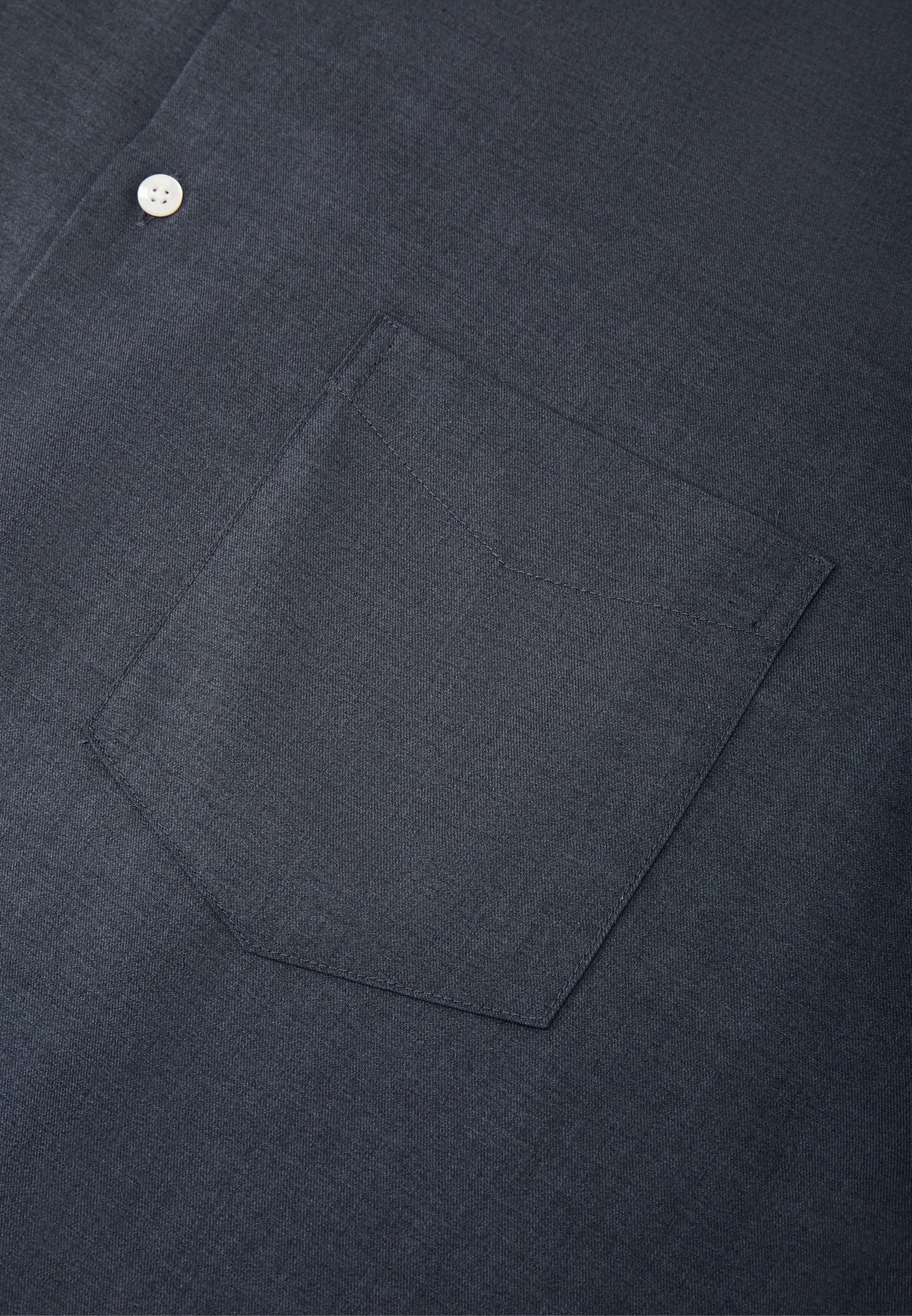 เสื้อเชิ้ตแขนยาวแบบทางการสำหรับผู้ชาย Smart Fit