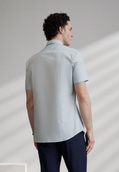 เสื้อเชิ้ตแขนสั้นแบบทางการสำหรับผู้ชาย Smart Fit