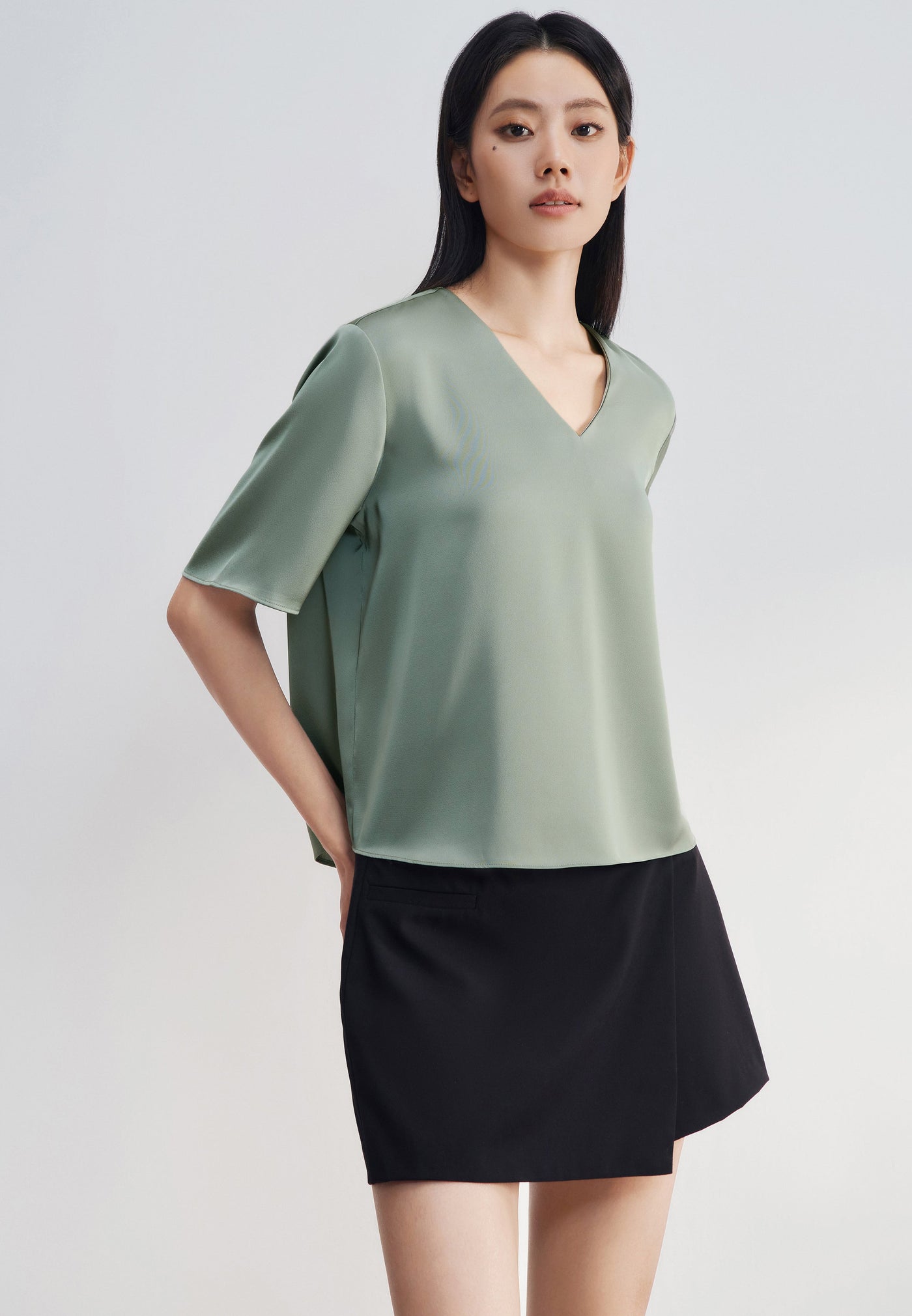 Women Clothing Satin Basic V-Neck Top Regular Fit