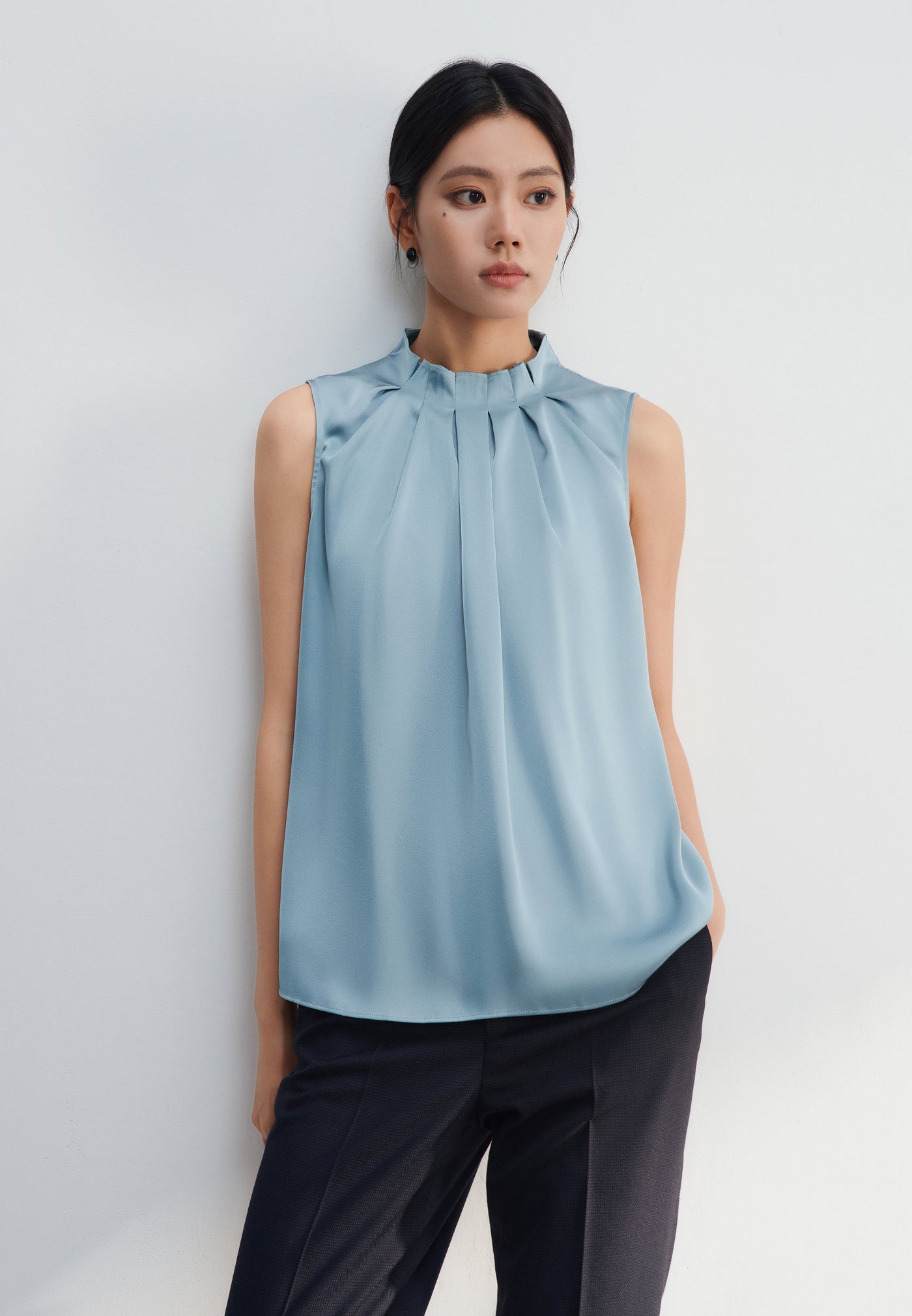 Women Clothing Satin Pleated Stand Collar Sleeveless Blouse Regular Fit