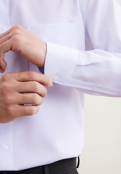 เสื้อเชิ้ตแขนยาวแบบทางการสำหรับผู้ชาย Smart Fit