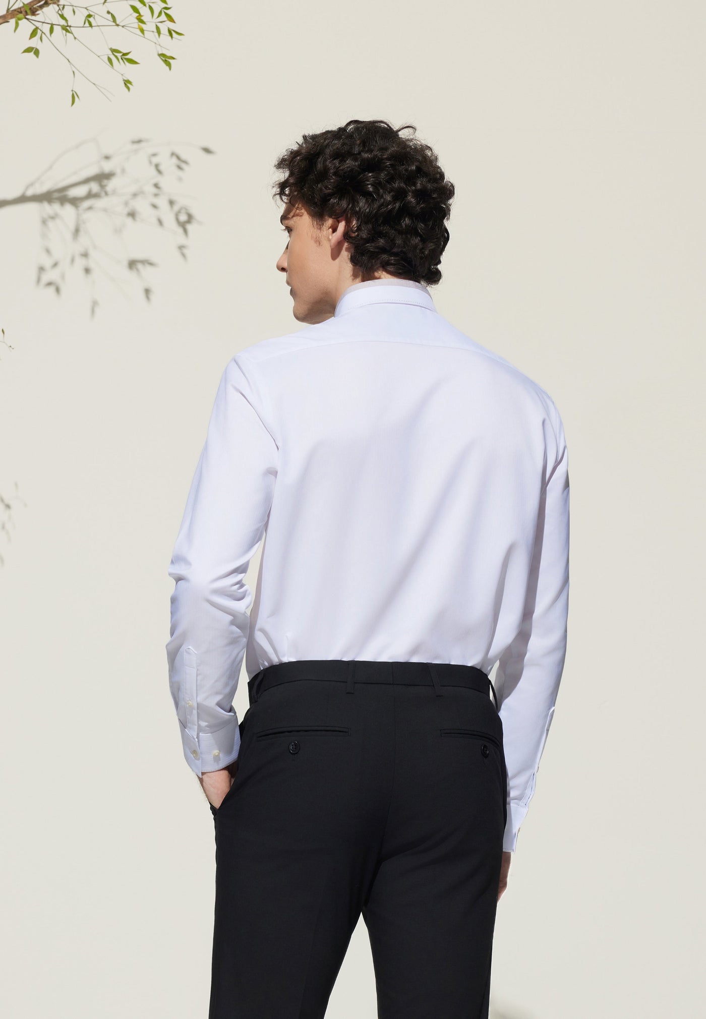 เสื้อเชิ้ตแขนยาวแบบทางการสำหรับผู้ชาย Smart Fit