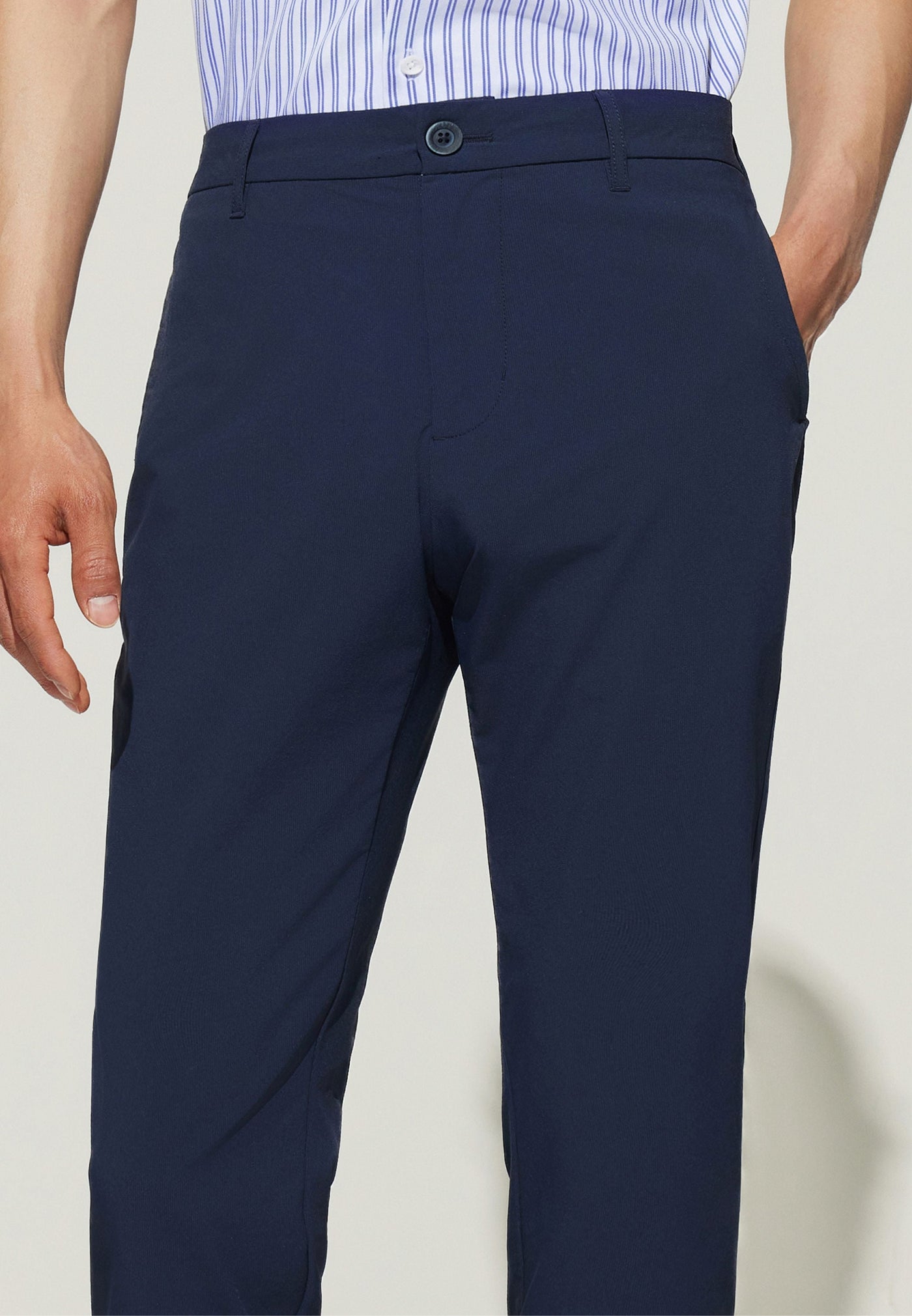 กางเกงขายาวแบบลำลองสำหรับผู้ชาย Slim Tapered Fit