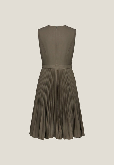 Women Clothing Pleated Flare Dress Fit & Flare Shape