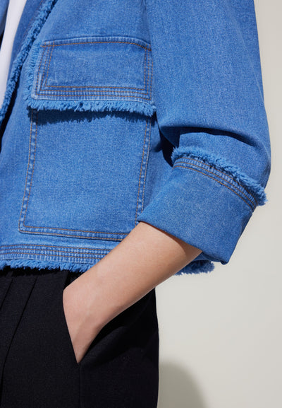 เสื้อแจ็คเก็ตสำหรับผู้หญิง Regular Fit