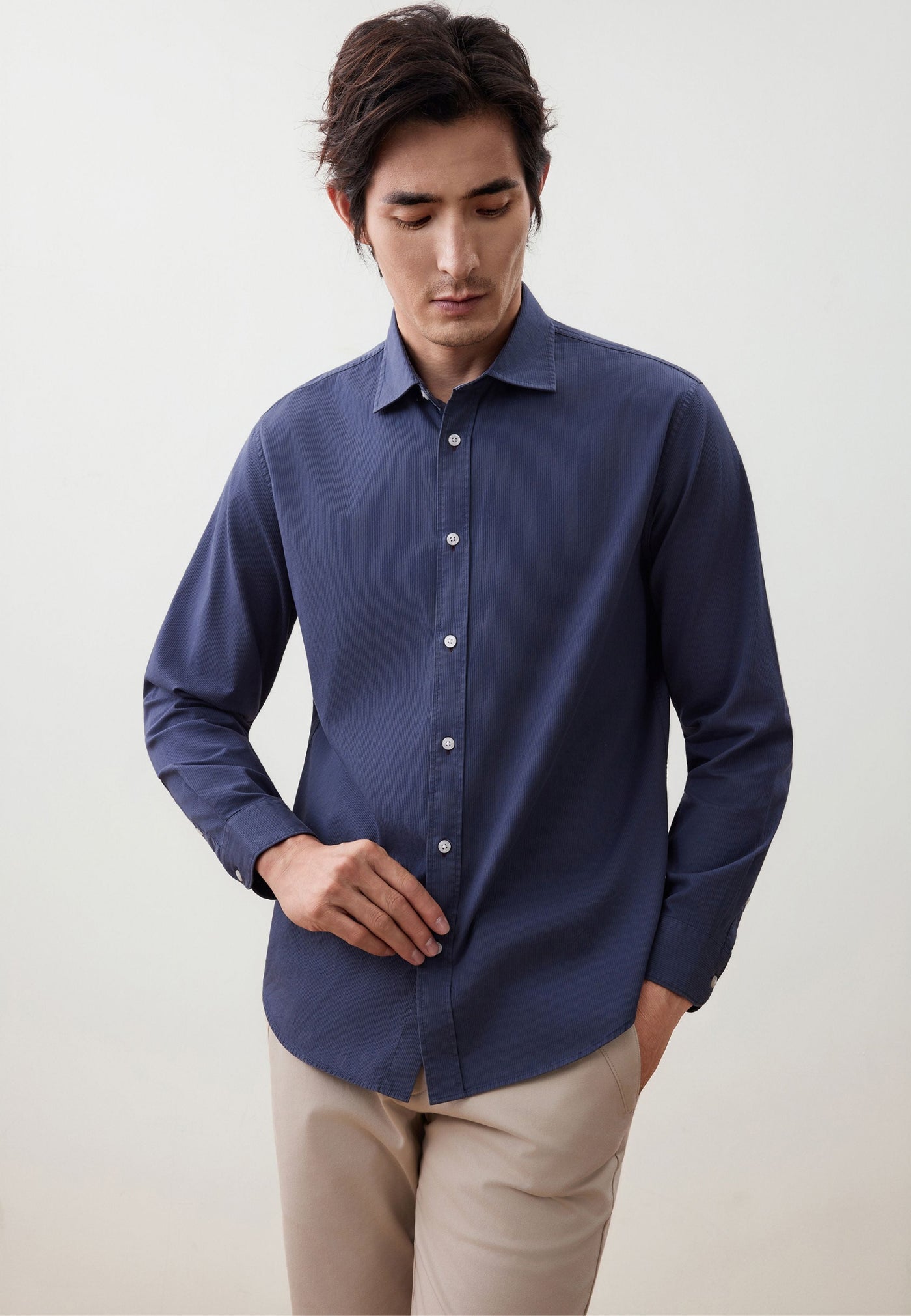 เสื้อเชิ้ตแขนยาวลำลองสำหรับผู้ชาย Comfort Fit