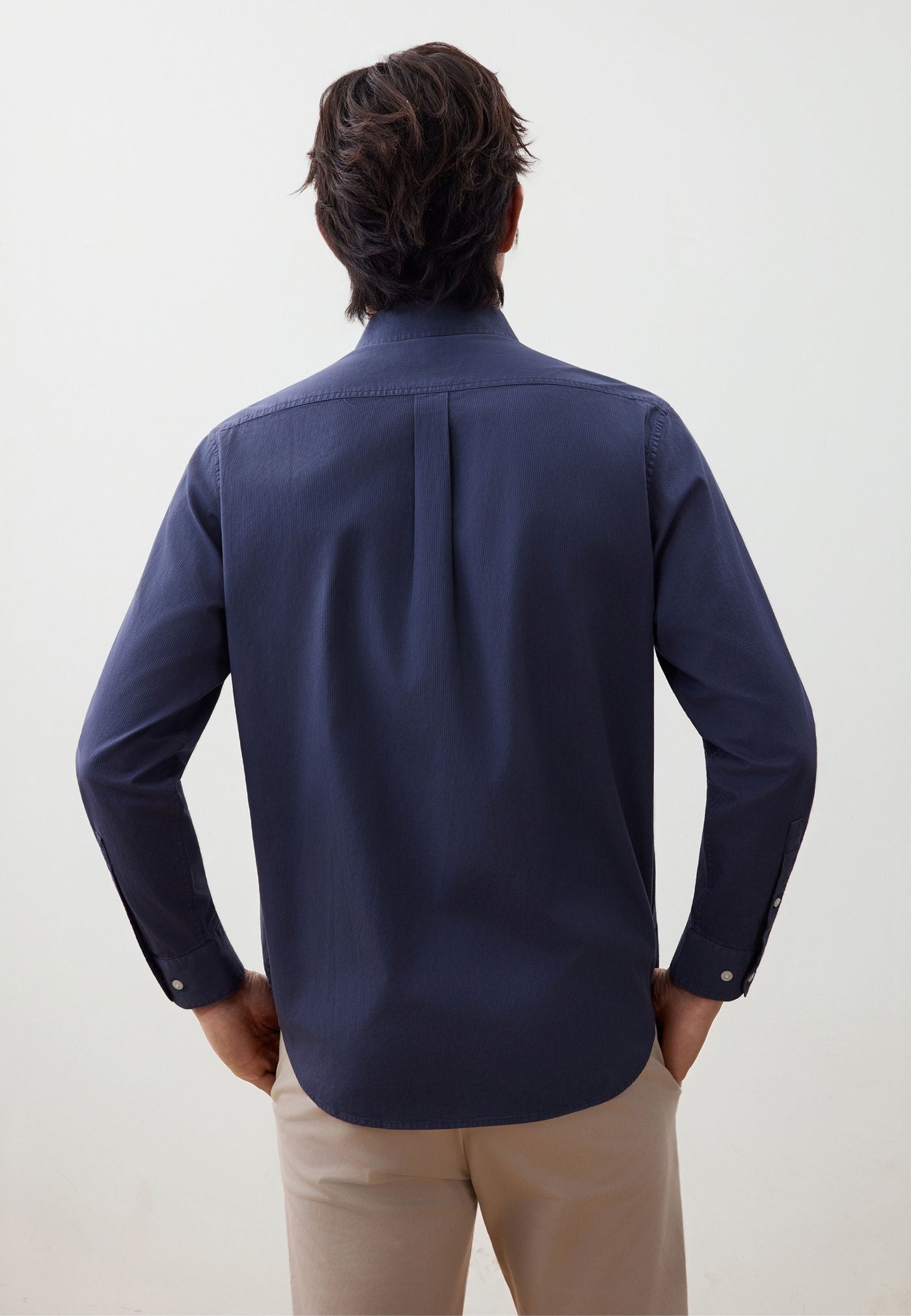 เสื้อเชิ้ตแขนยาวลำลองสำหรับผู้ชาย Comfort Fit