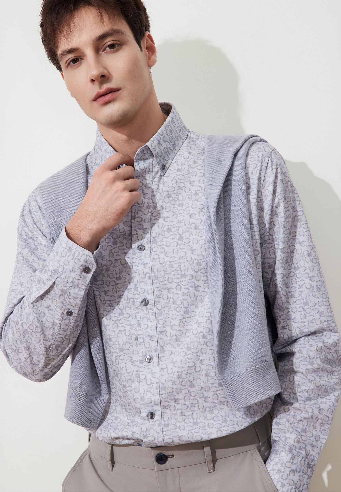 เสื้อเชิ้ตแขนยาวลำลองสำหรับผู้ชาย Comfort Fit
