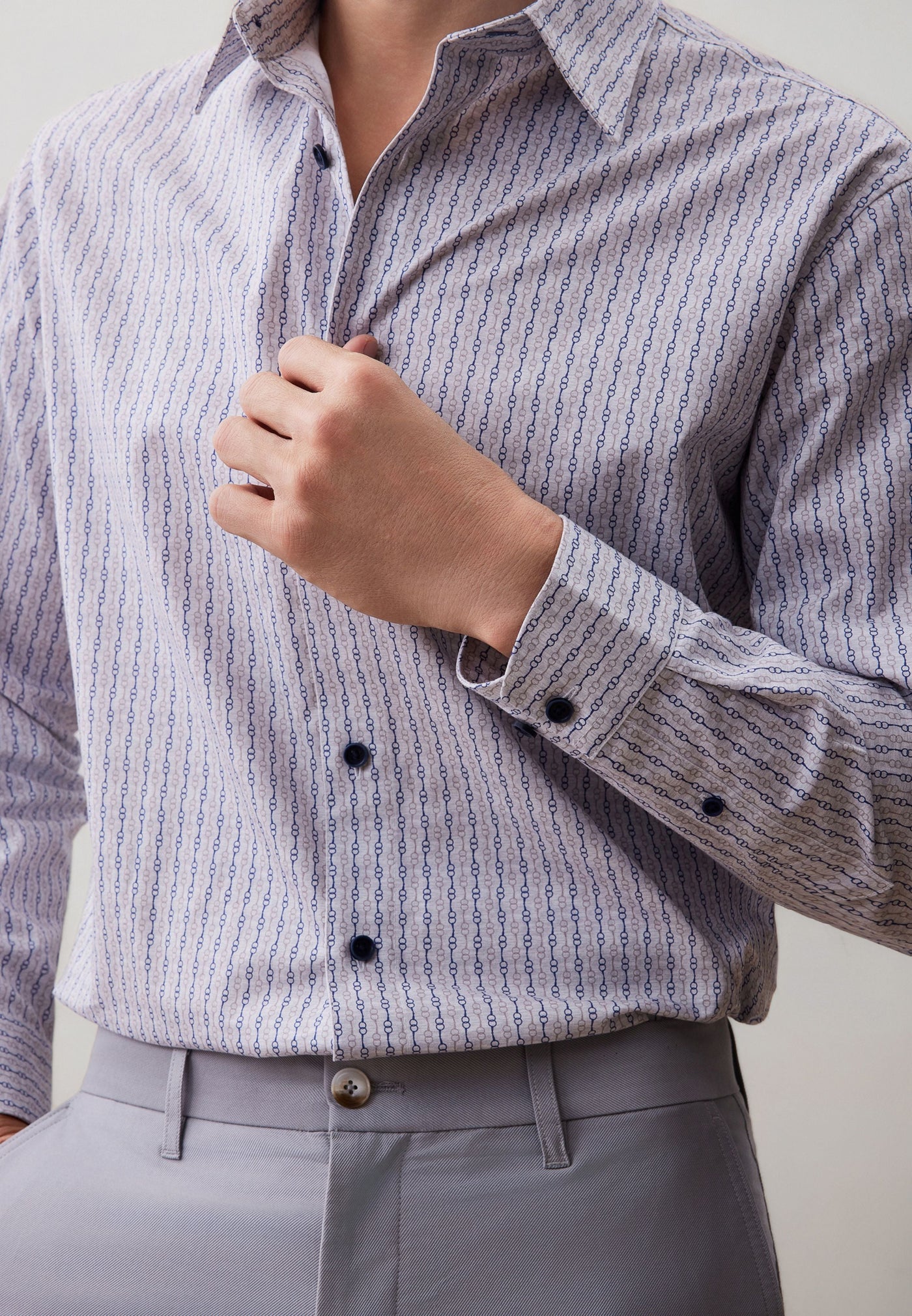 เสื้อเชิ้ตแขนยาวลำลองสำหรับผู้ชาย Comfort Fit