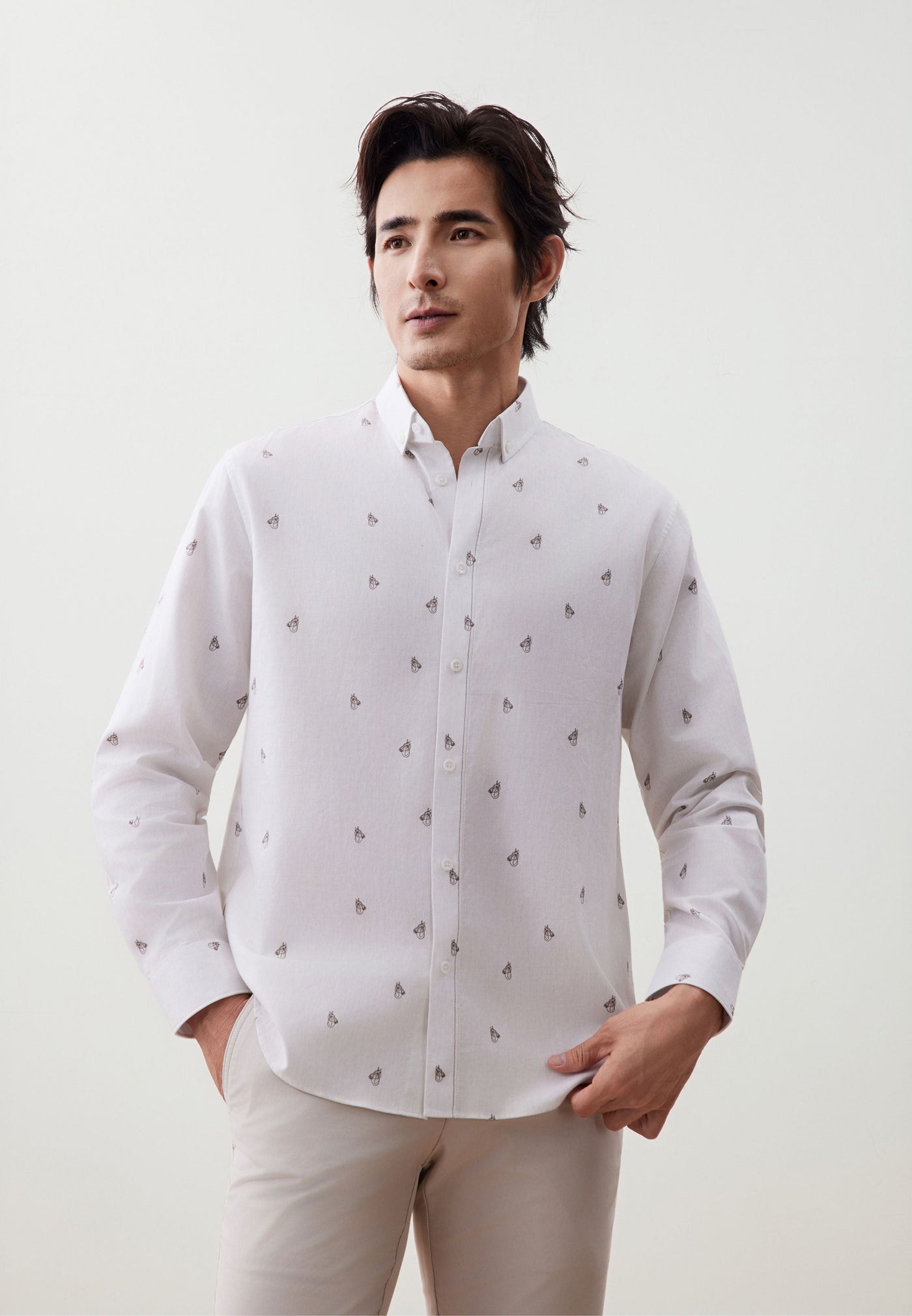 เสื้อเชิ้ตแขนยาวลำลองสำหรับผู้ชาย Comfort Fit