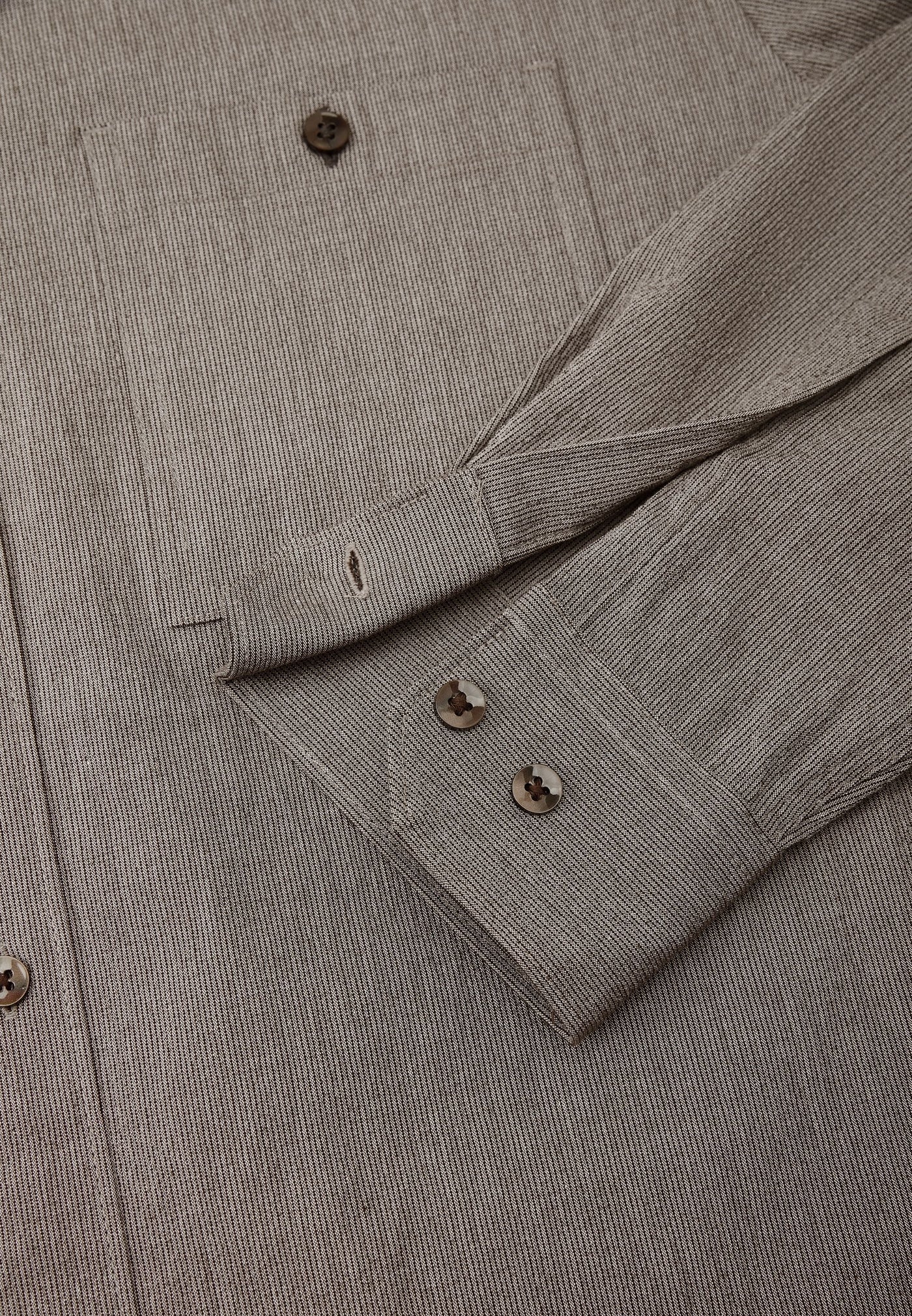 เสื้อเชิ้ตแขนยาวลำลองสำหรับผู้ชาย Comfort Fit