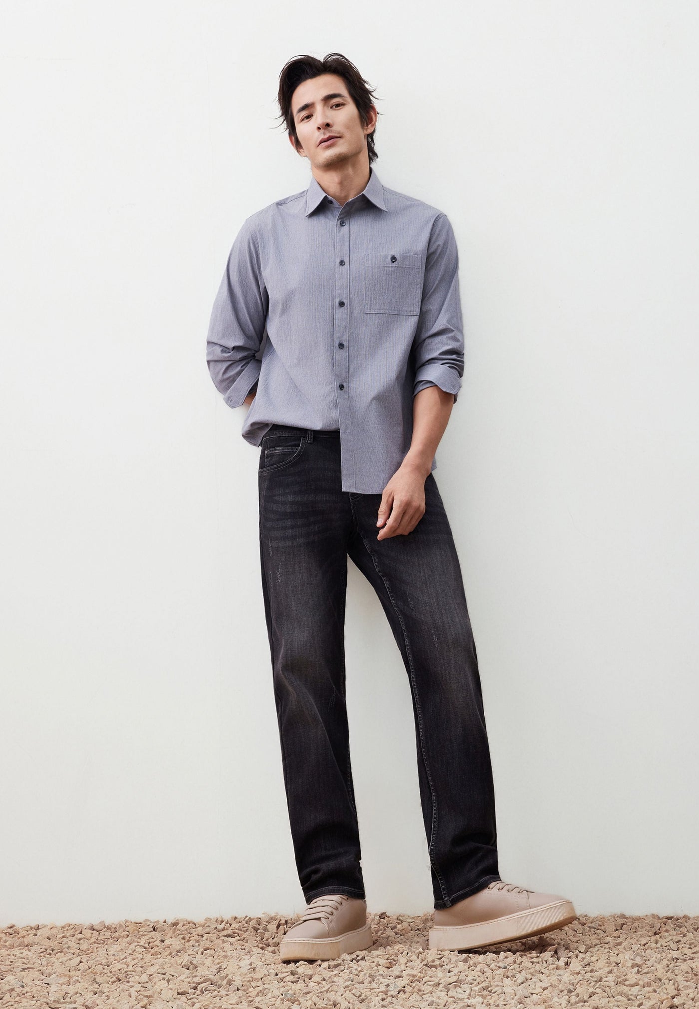 เสื้อเชิ้ตแขนยาวลำลองสำหรับผู้ชาย Comfort Fit