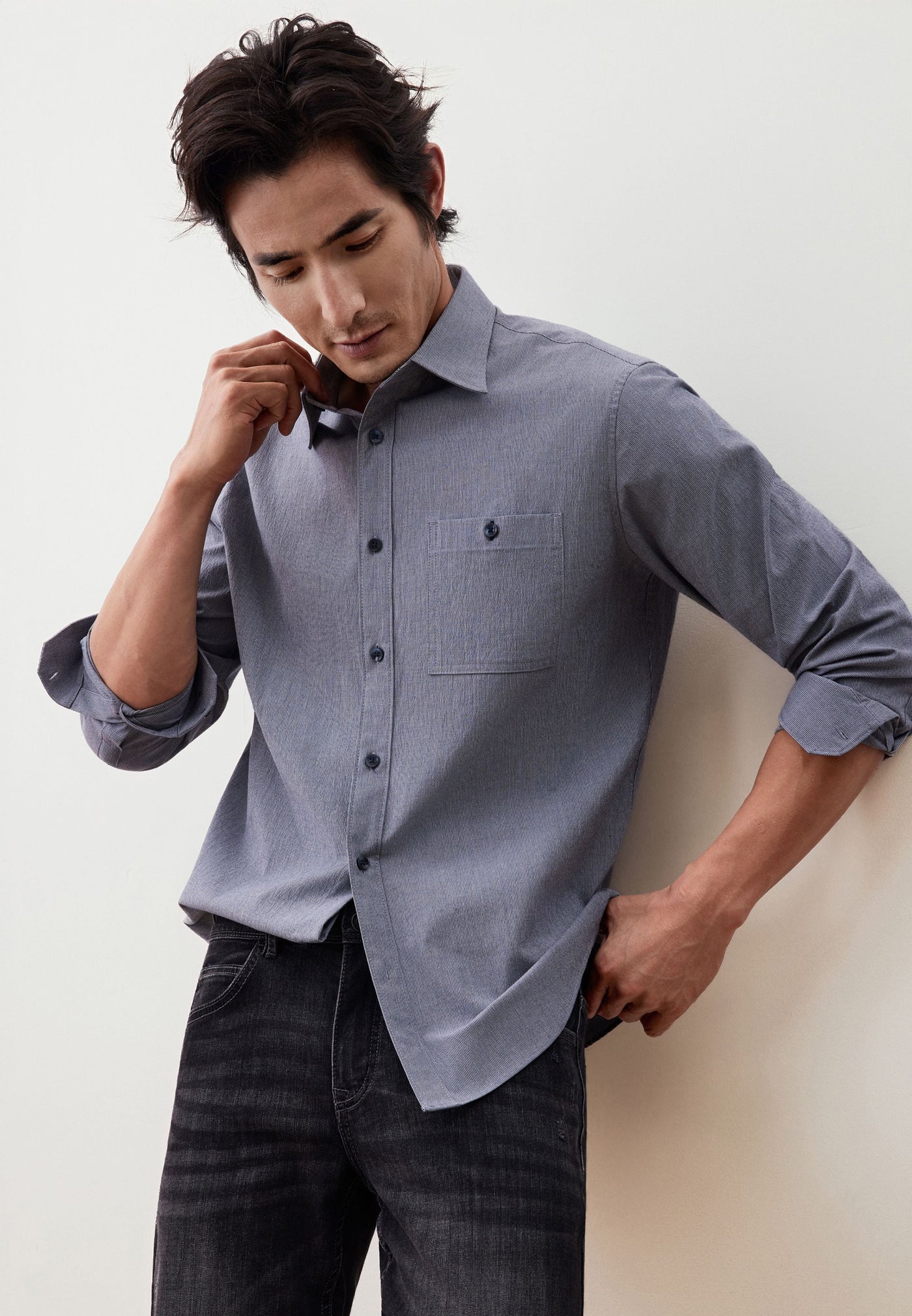 เสื้อเชิ้ตแขนยาวลำลองสำหรับผู้ชาย Comfort Fit