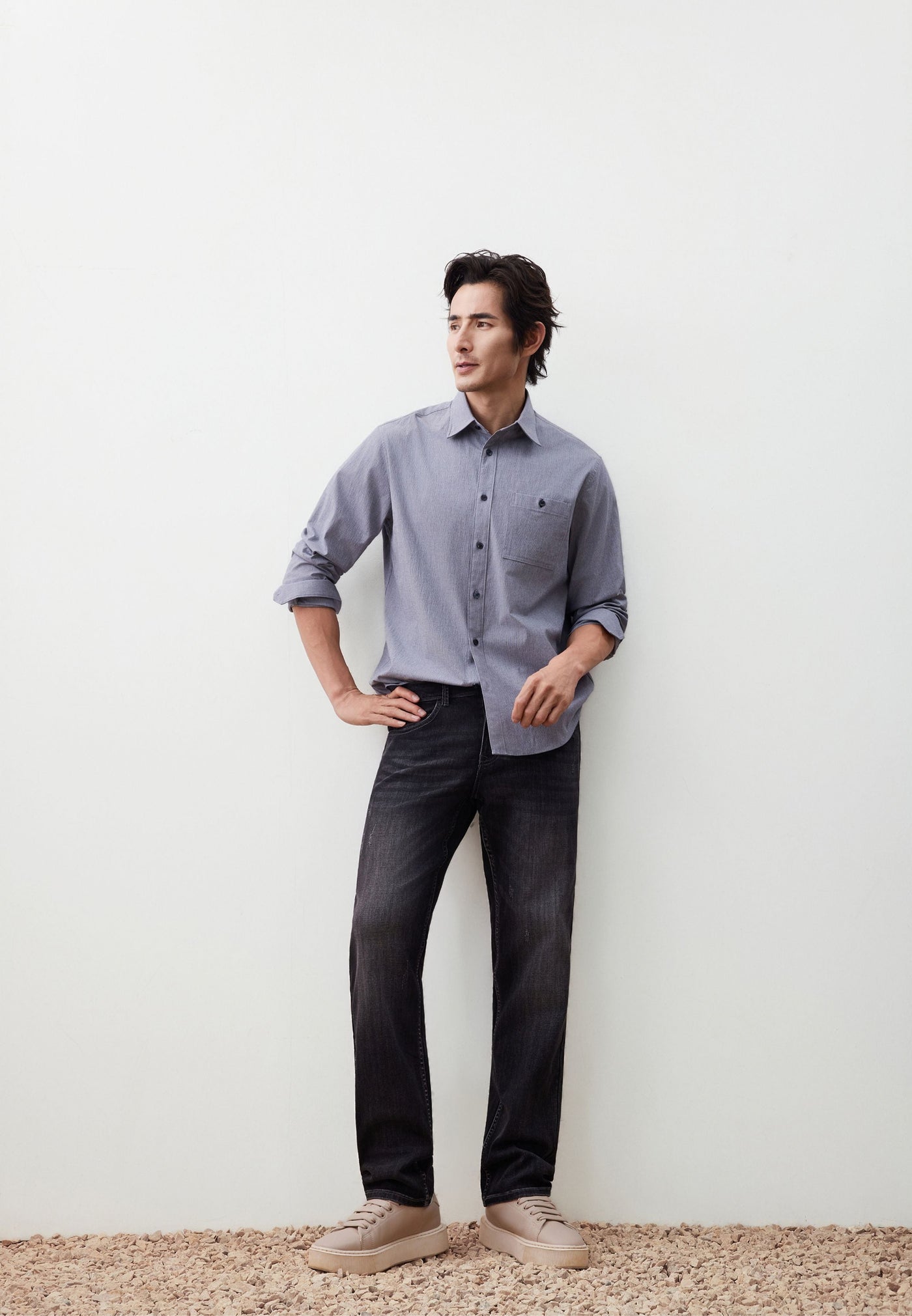 เสื้อเชิ้ตแขนยาวลำลองสำหรับผู้ชาย Comfort Fit