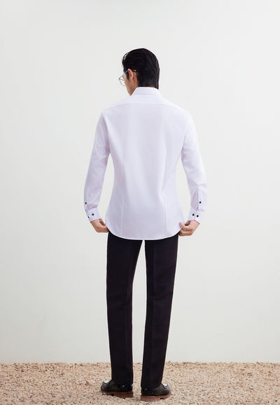 เสื้อเชิ้ตแขนยาวแบบทางการสำหรับผู้ชาย Smart Fit