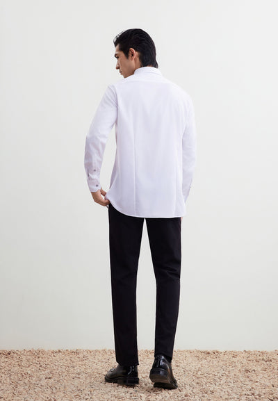 เสื้อเชิ้ตแขนยาวแบบทางการสำหรับผู้ชาย Smart Fit