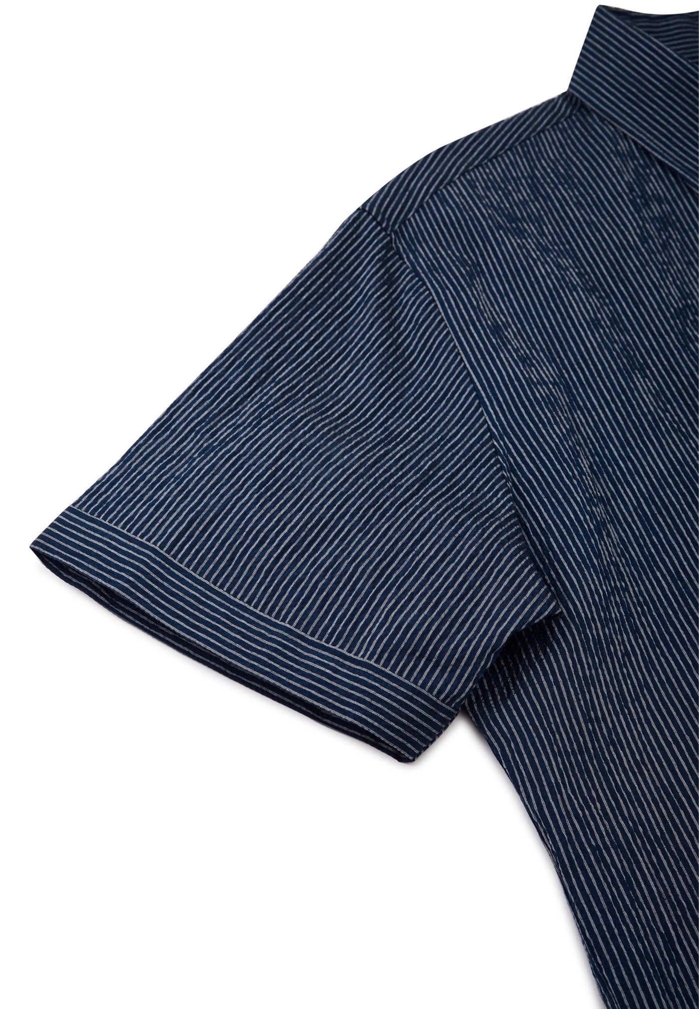 เสื้อเชิ้ตแขนสั้นลำลองสำหรับผู้ชาย Comfort Fit