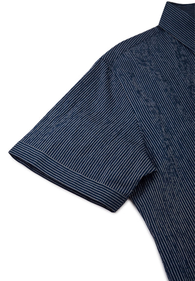 เสื้อเชิ้ตแขนสั้นลำลองสำหรับผู้ชาย Comfort Fit