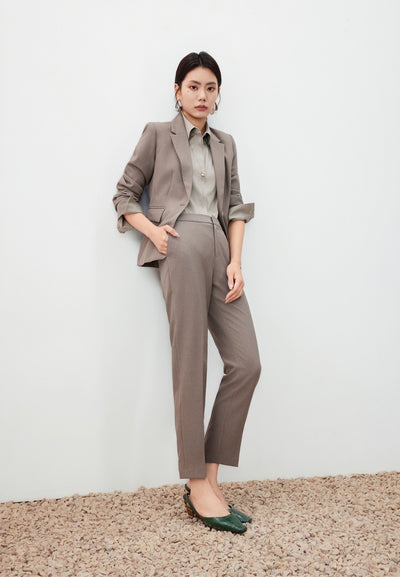 เสื้อสูทสำหรับผู้หญิง Slim Fit