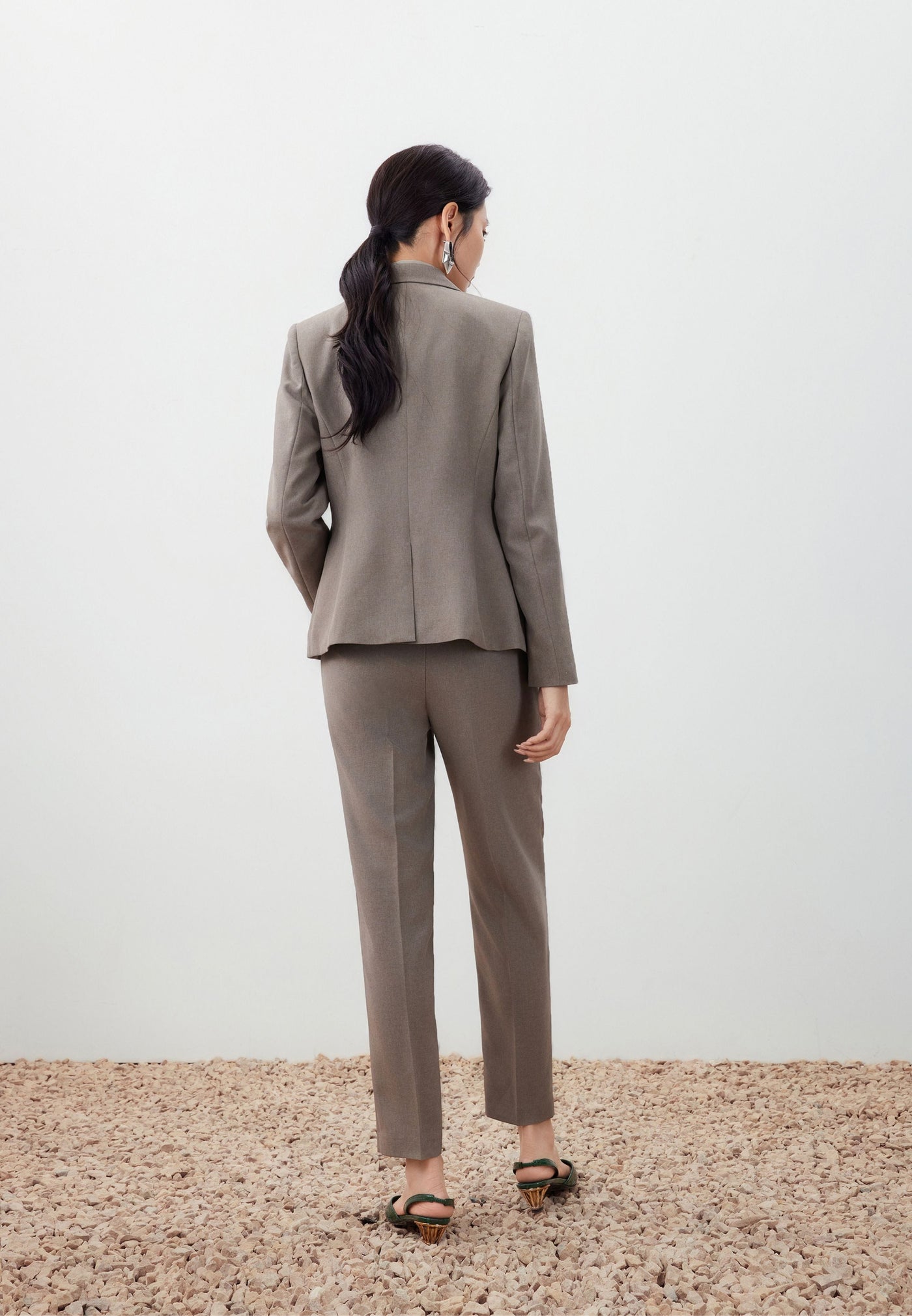 เสื้อสูทสำหรับผู้หญิง Slim Fit