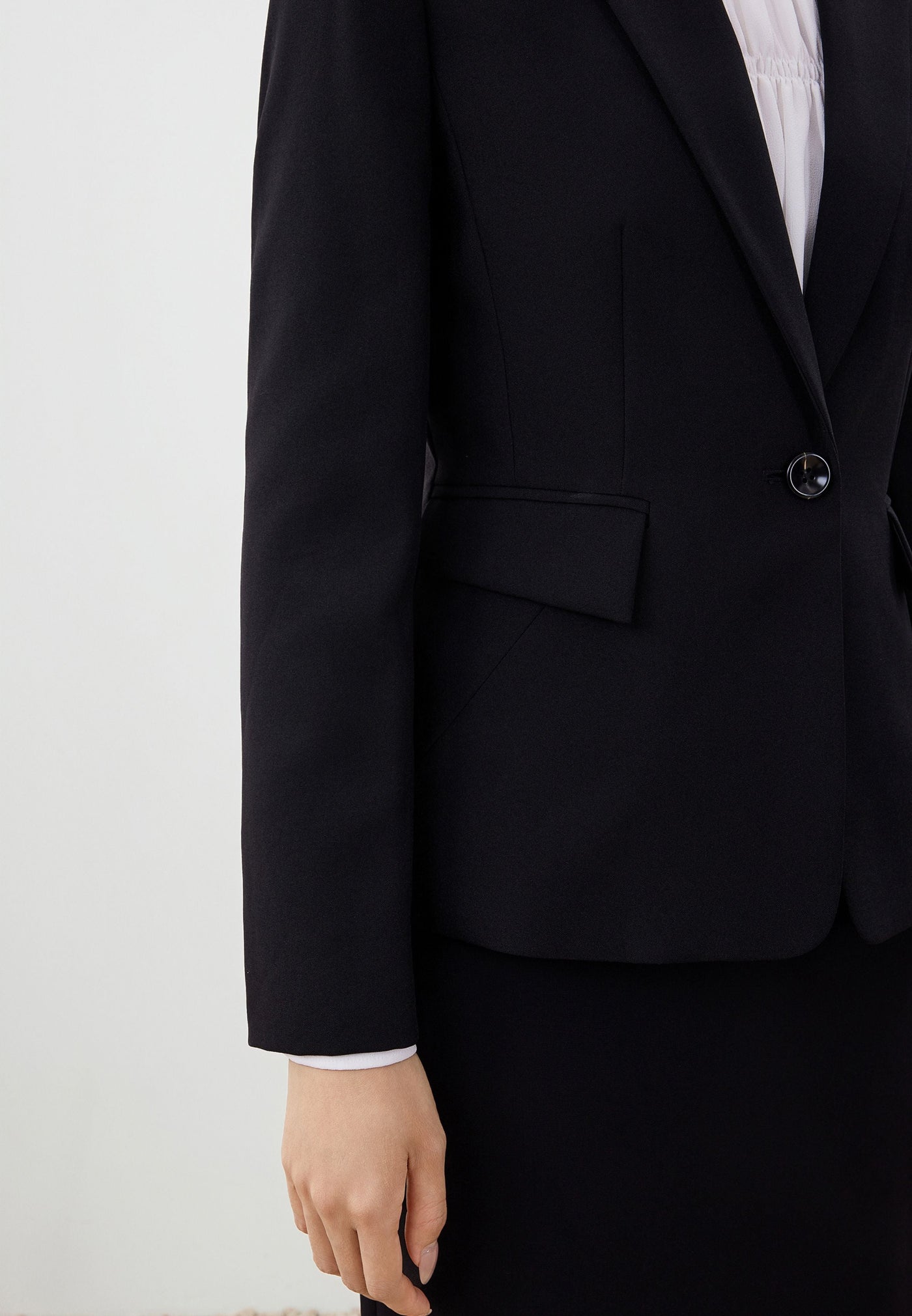 เสื้อสูทสำหรับผู้หญิง Slim Fit