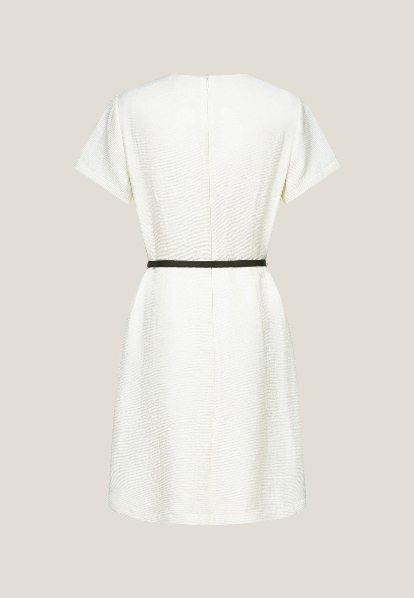 เดรสสำหรับผู้หญิง Fitted