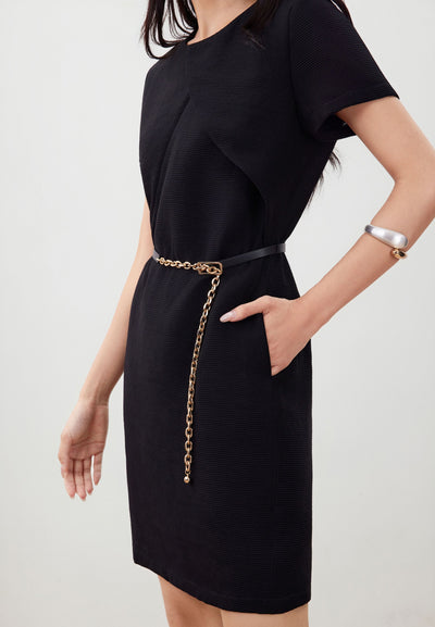 เดรสสำหรับผู้หญิง Fitted