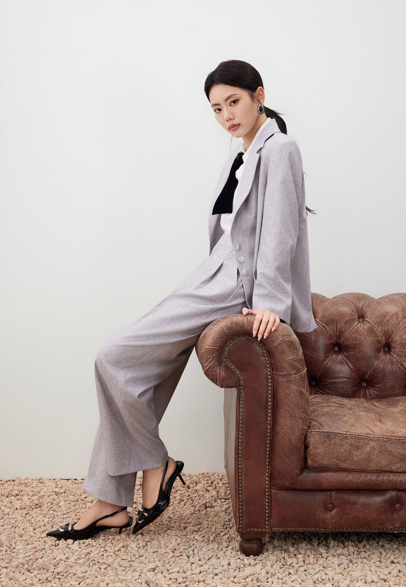 กางเกงสูทสำหรับผู้หญิง Relaxed Straight Leg