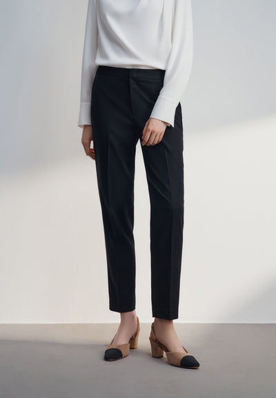 กางเกงสูทสำหรับผู้หญิง Cigarette Shape