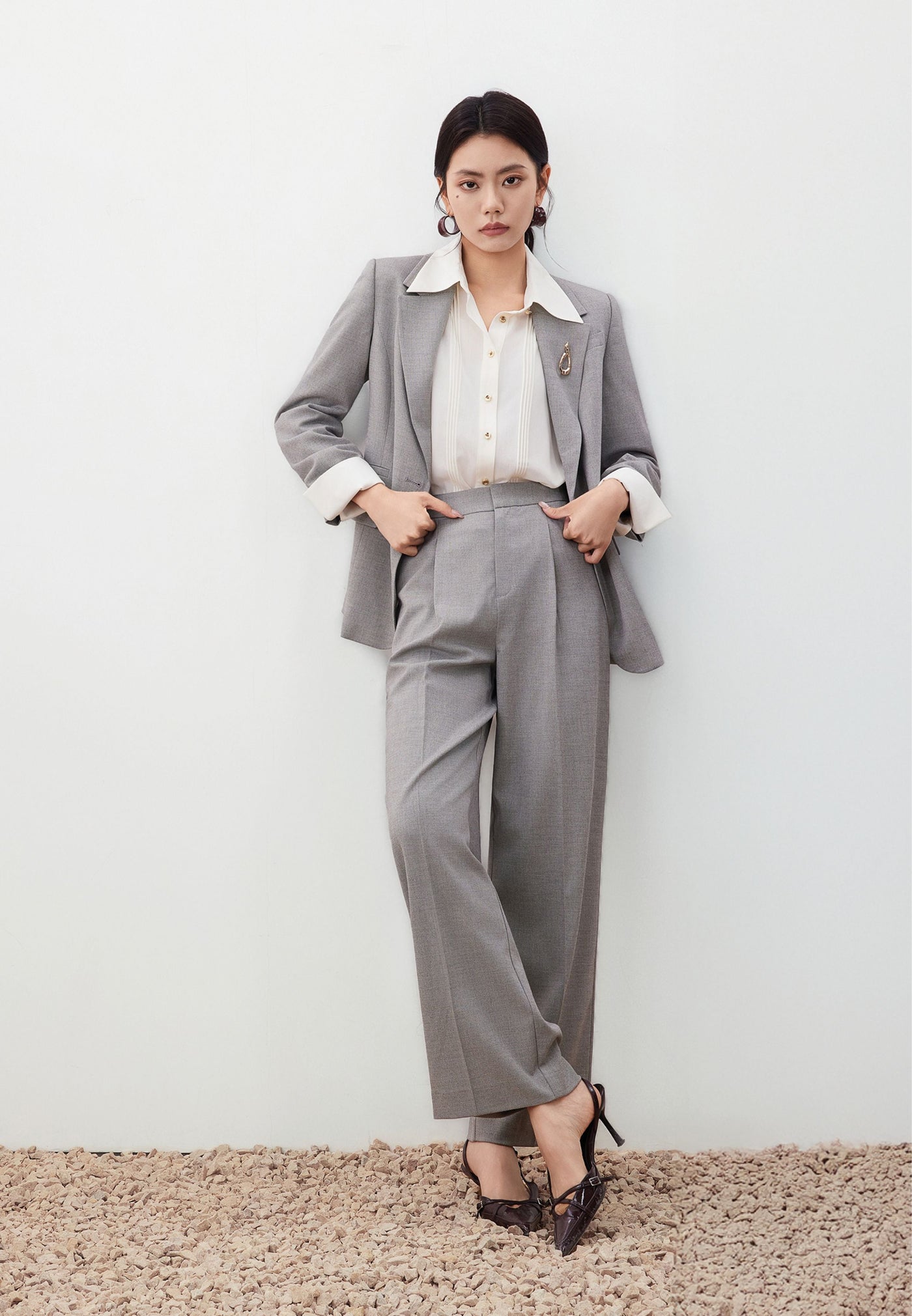 กางเกงสูทสำหรับผู้หญิง Relaxed Straight Leg