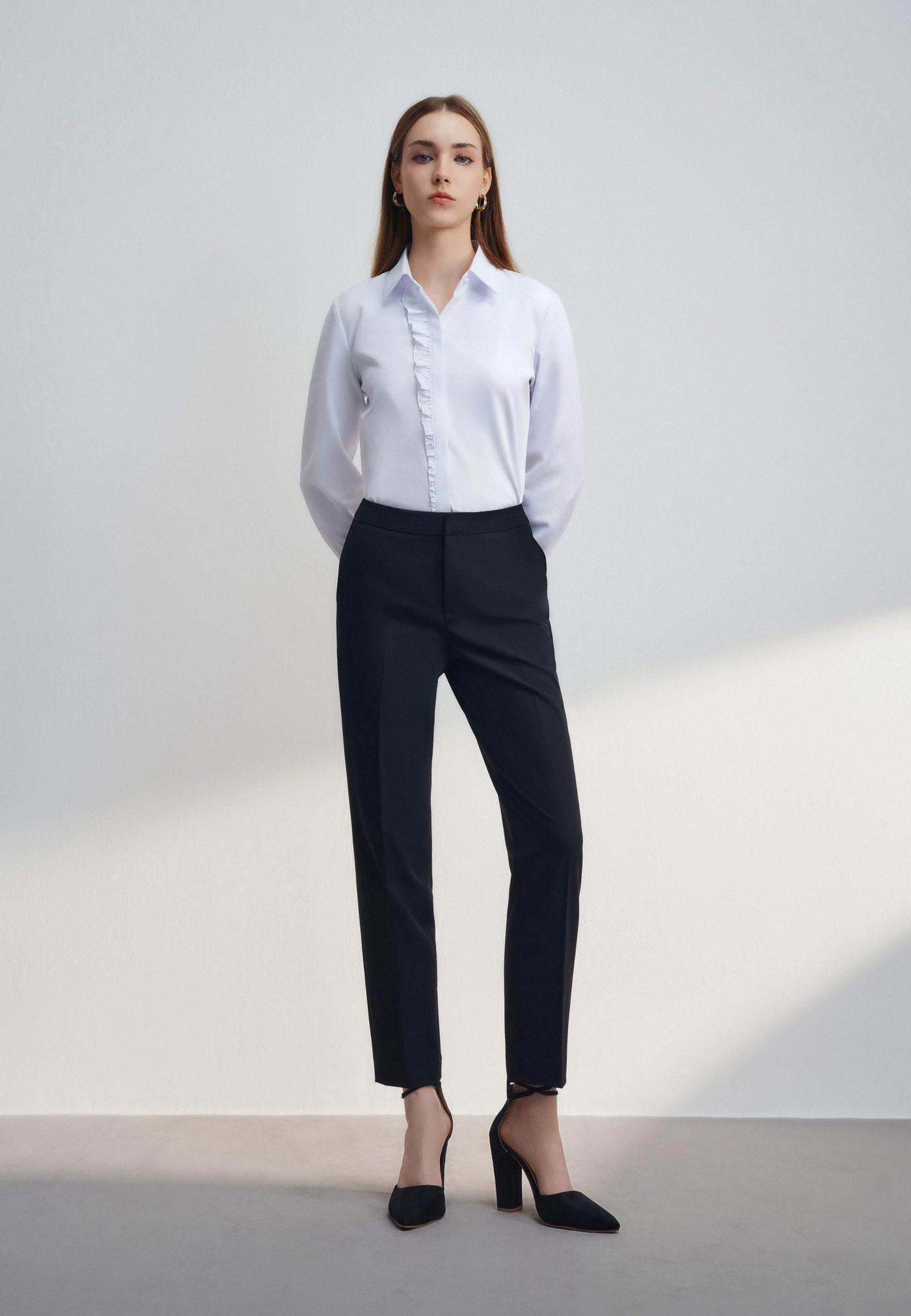 กางเกงสูทสำหรับผู้หญิง Cigarette Shape