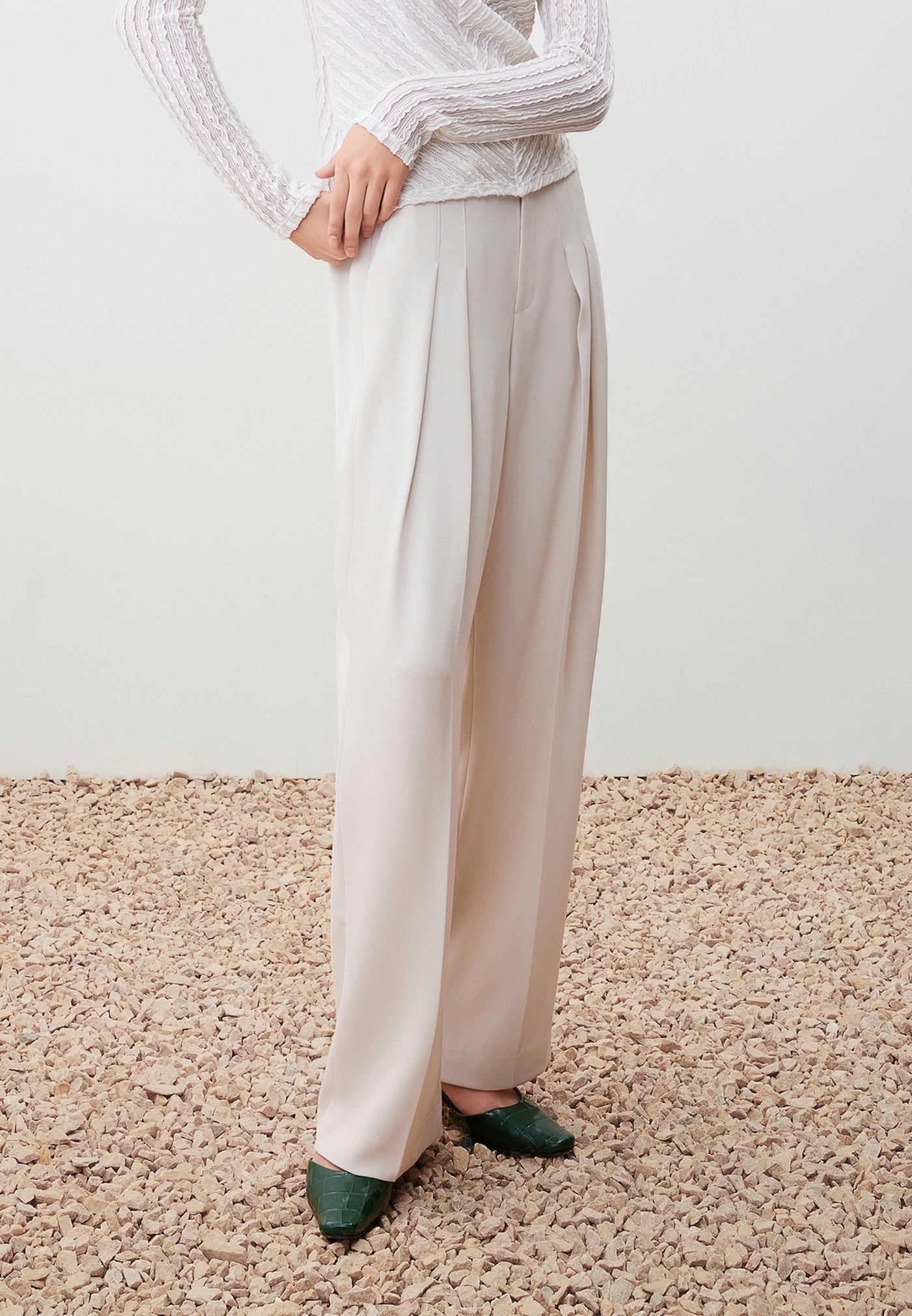 กางเกงขายาวสำหรับผู้หญิง Relaxed Straight Leg