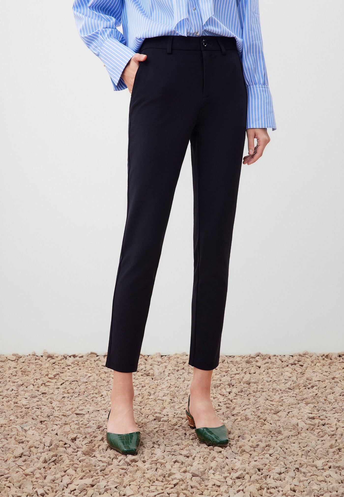 กางเกงขายาวสำหรับผู้หญิง Skinny Shape